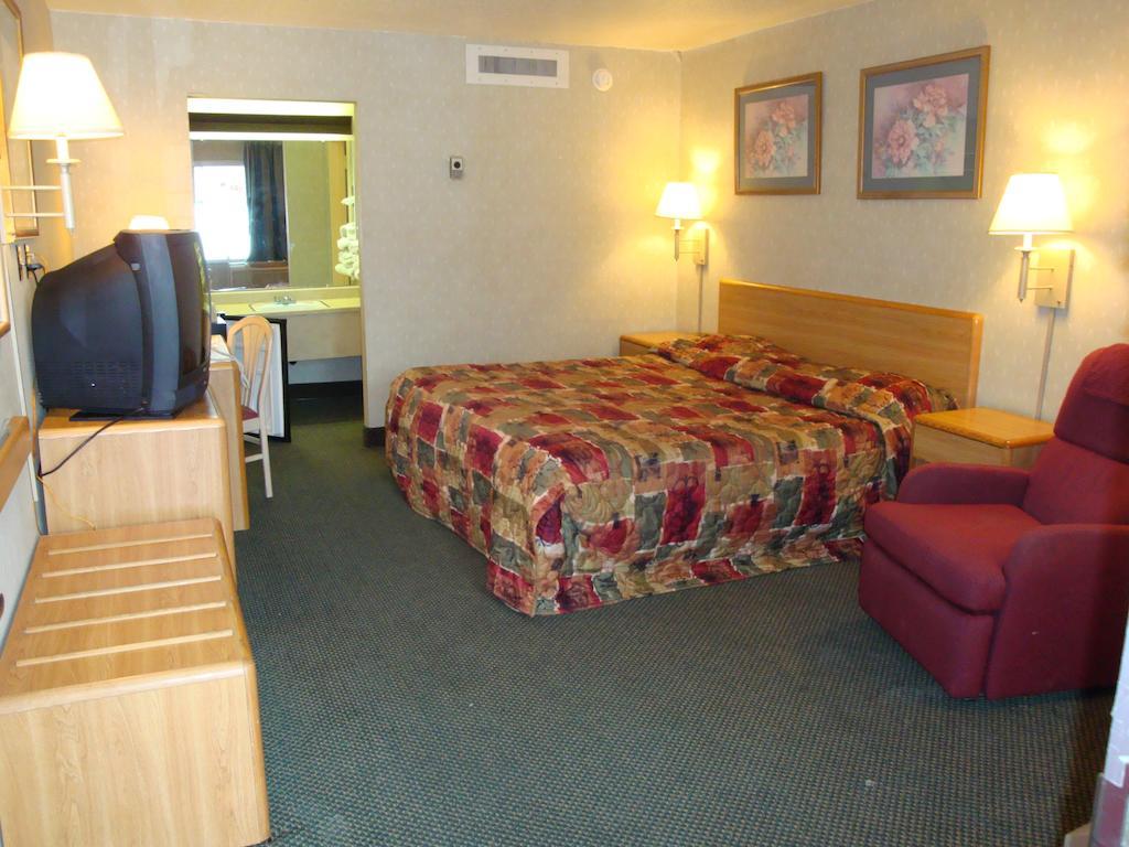 Grand Rapids Inn Wyoming Szoba fotó